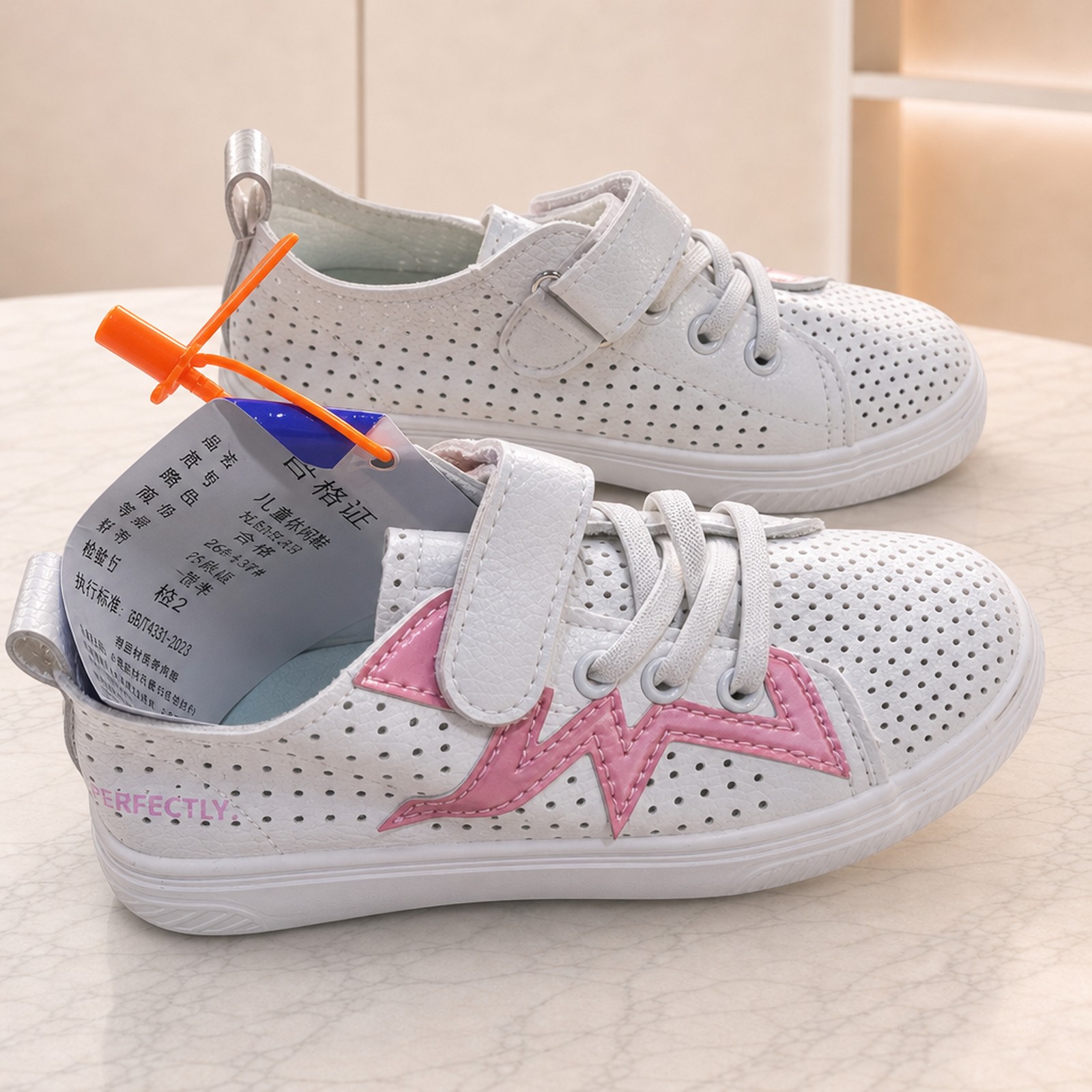 Size-27 Kids Dress Canvas Sneakers For Girls 3 to 4 years - Image 2