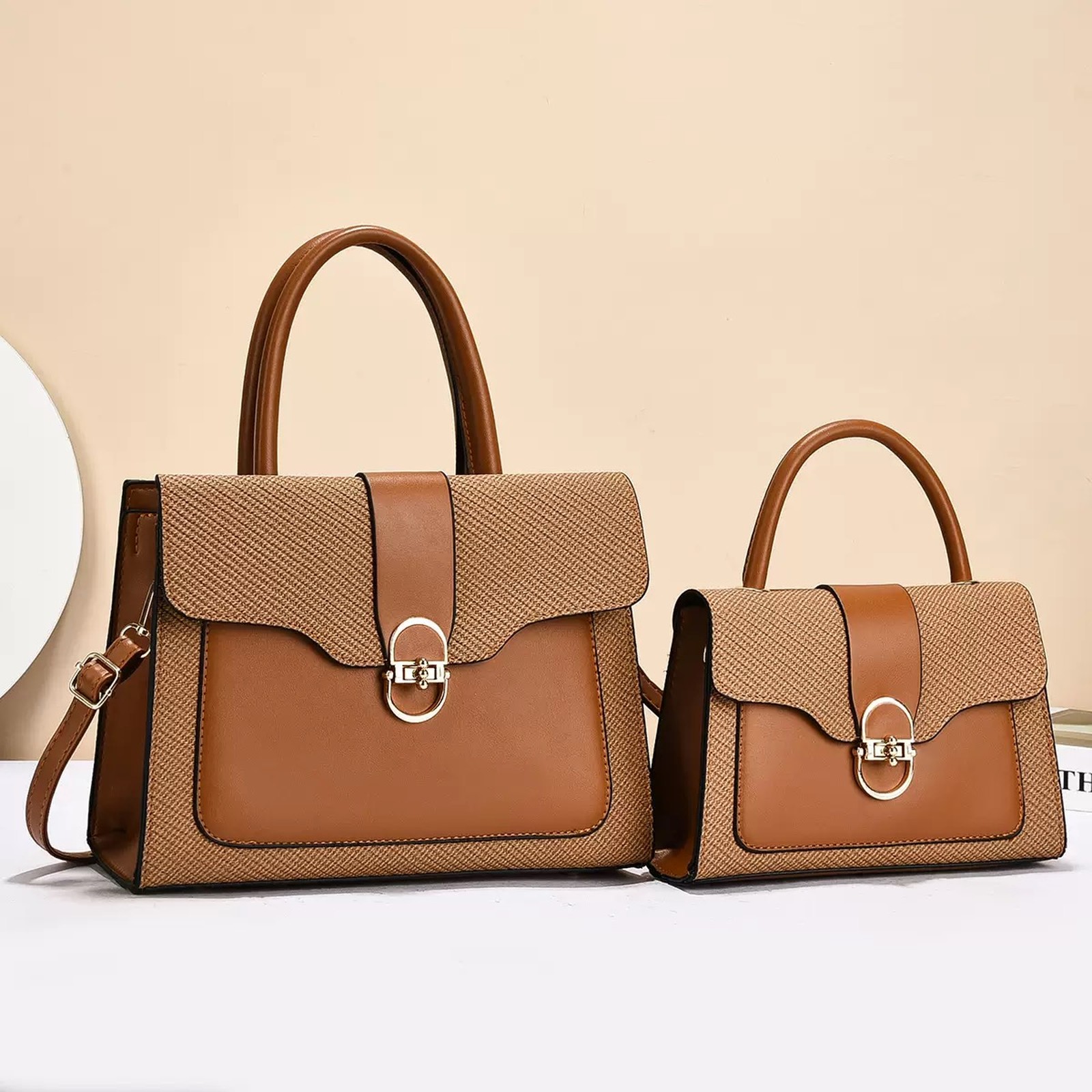 Fashionable Ladies Buckle Bag CTK - Image 3