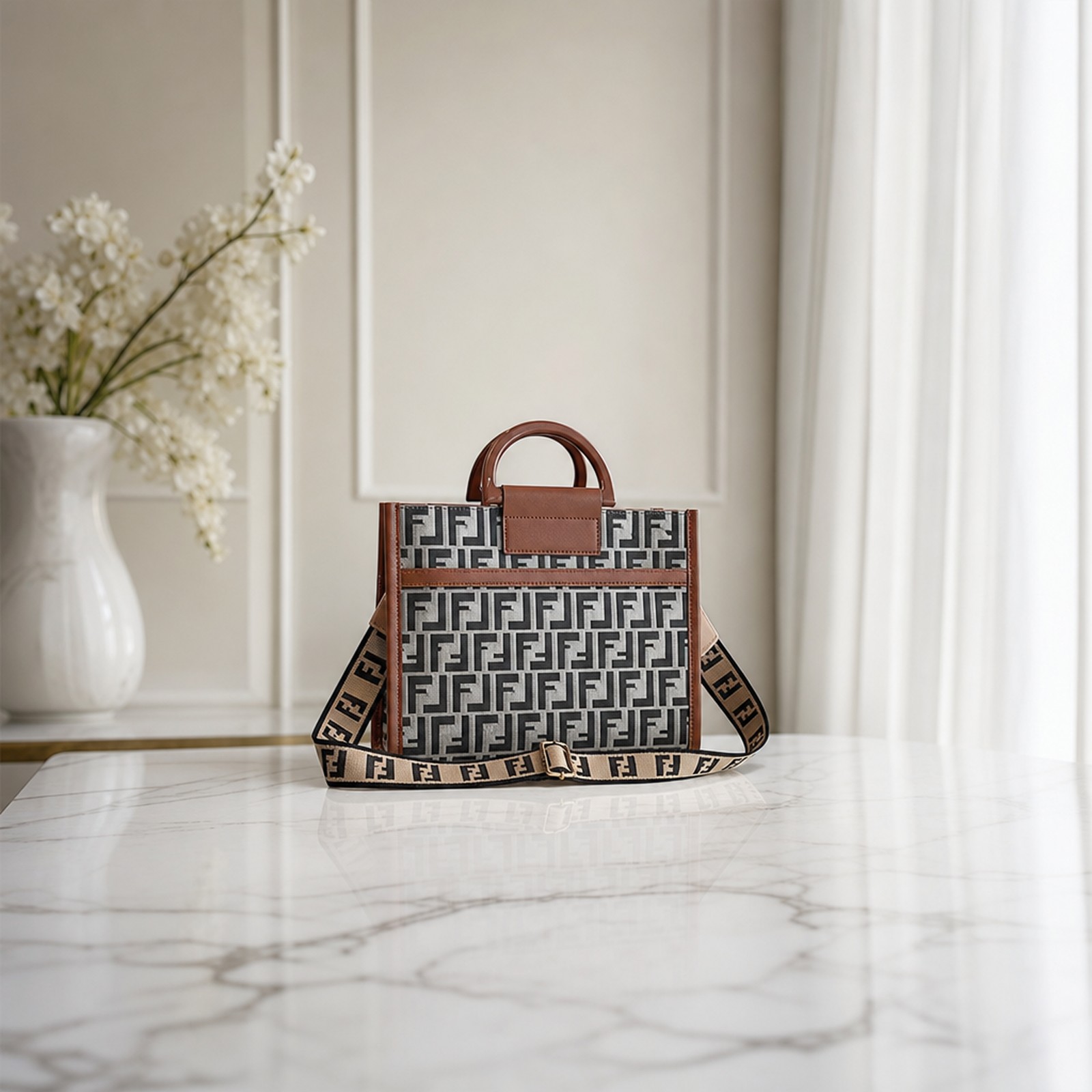 Lovely Fendi Fashion Women Bag - Image 2