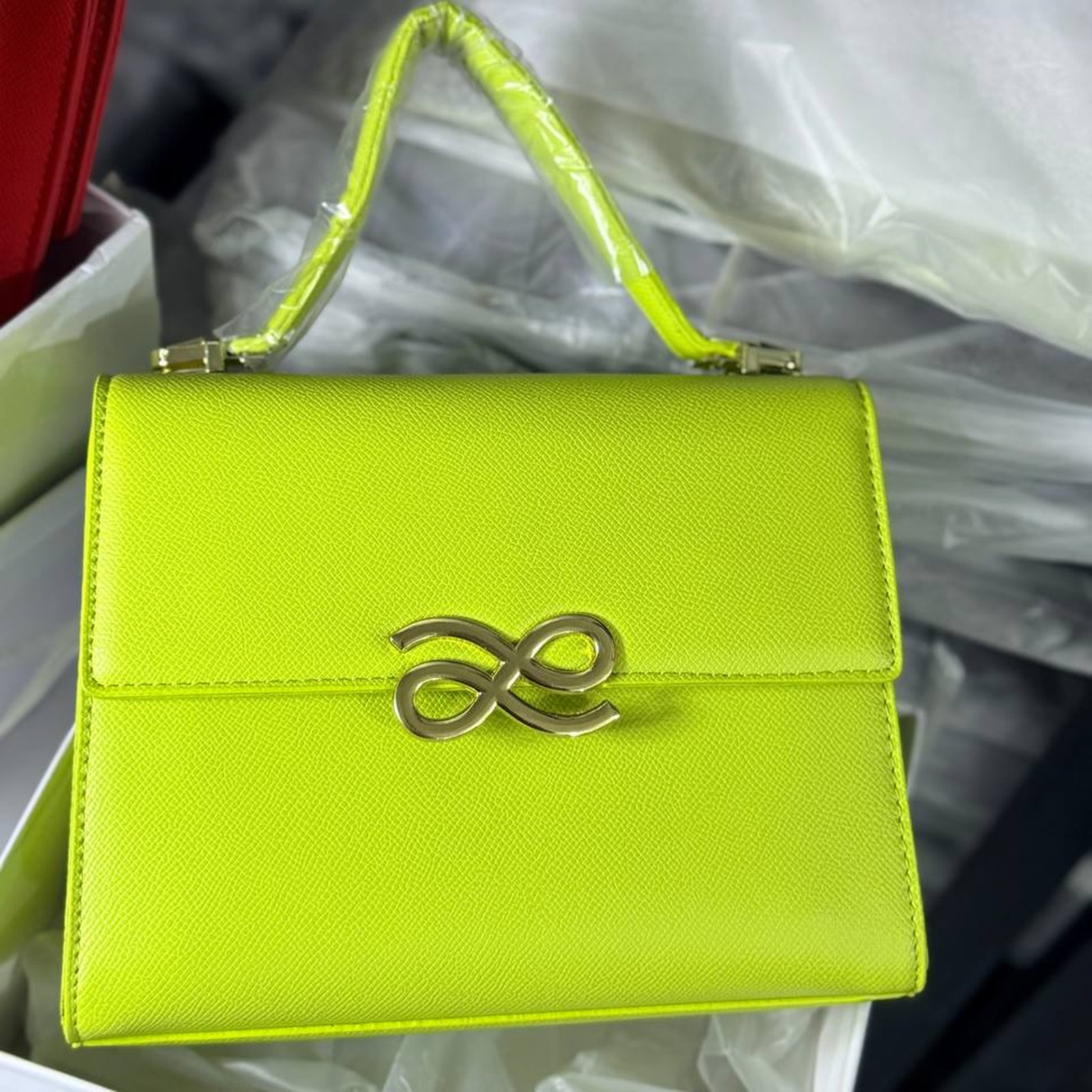 Fancy Ladies Occassion Ready Shoulder Bag - Image 3