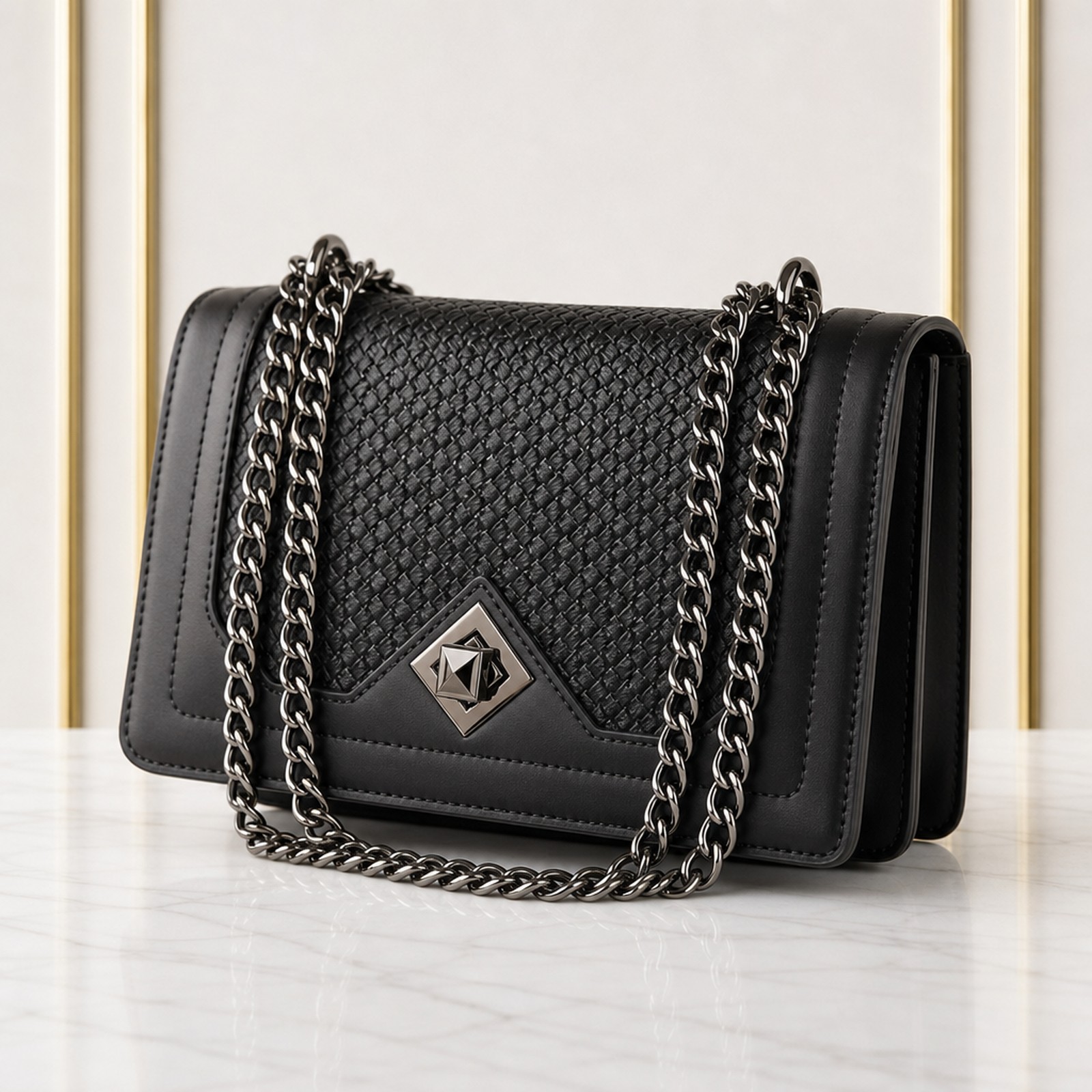 Fashionable Ladies Shoulder Chain Bag - Image 2