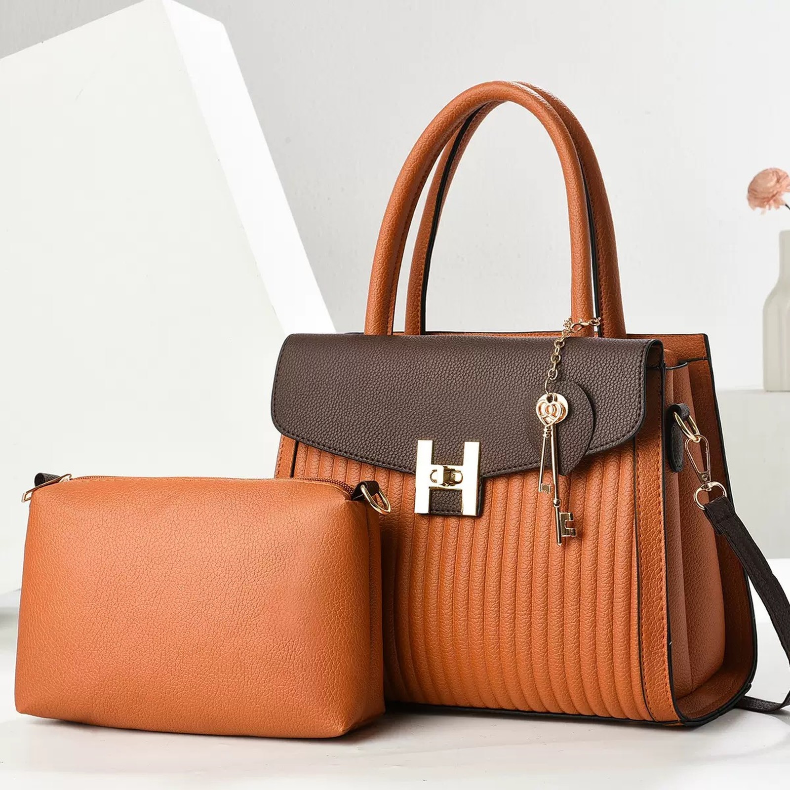 Fashionable Ladies Bag CTK - Image 2