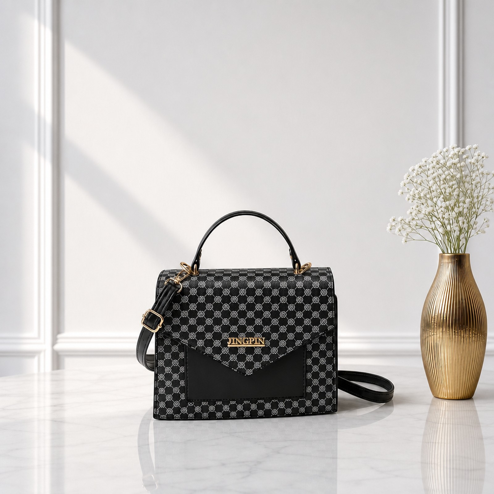 Ladies Fashionable and Stylish Shoulder Bag - Image 2