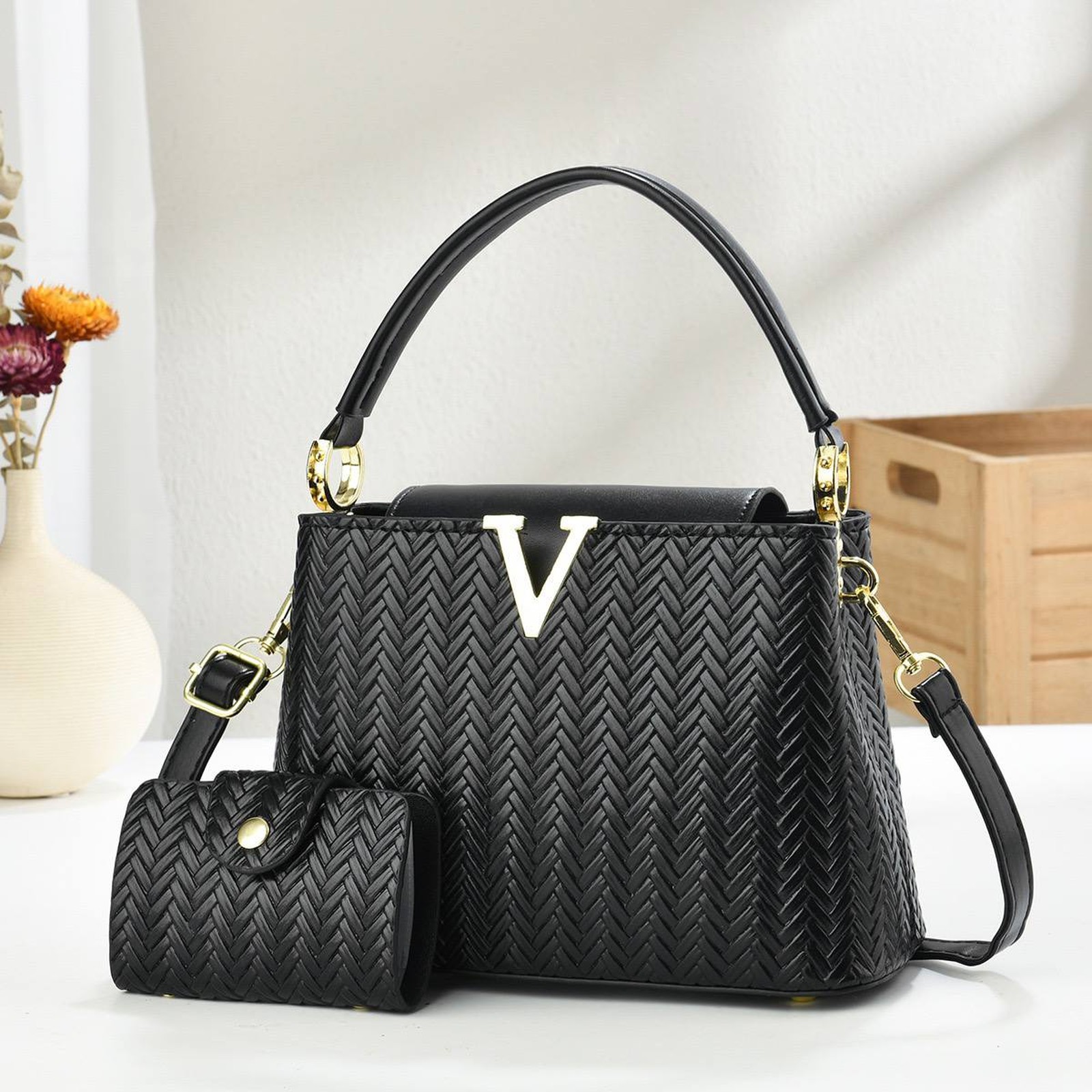 Designer's Ladies Fashion Bag - Image 2