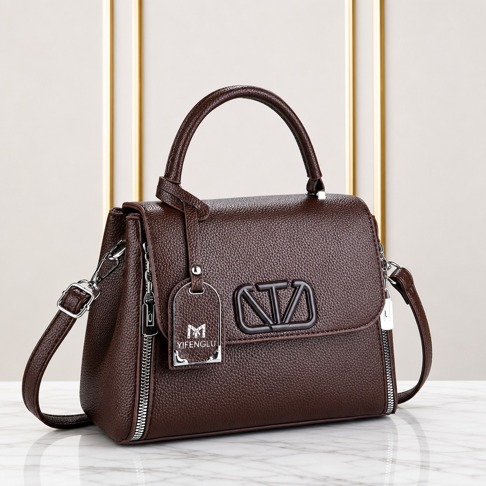 Stylish and Luxurious Looking Women Bag - Image 3