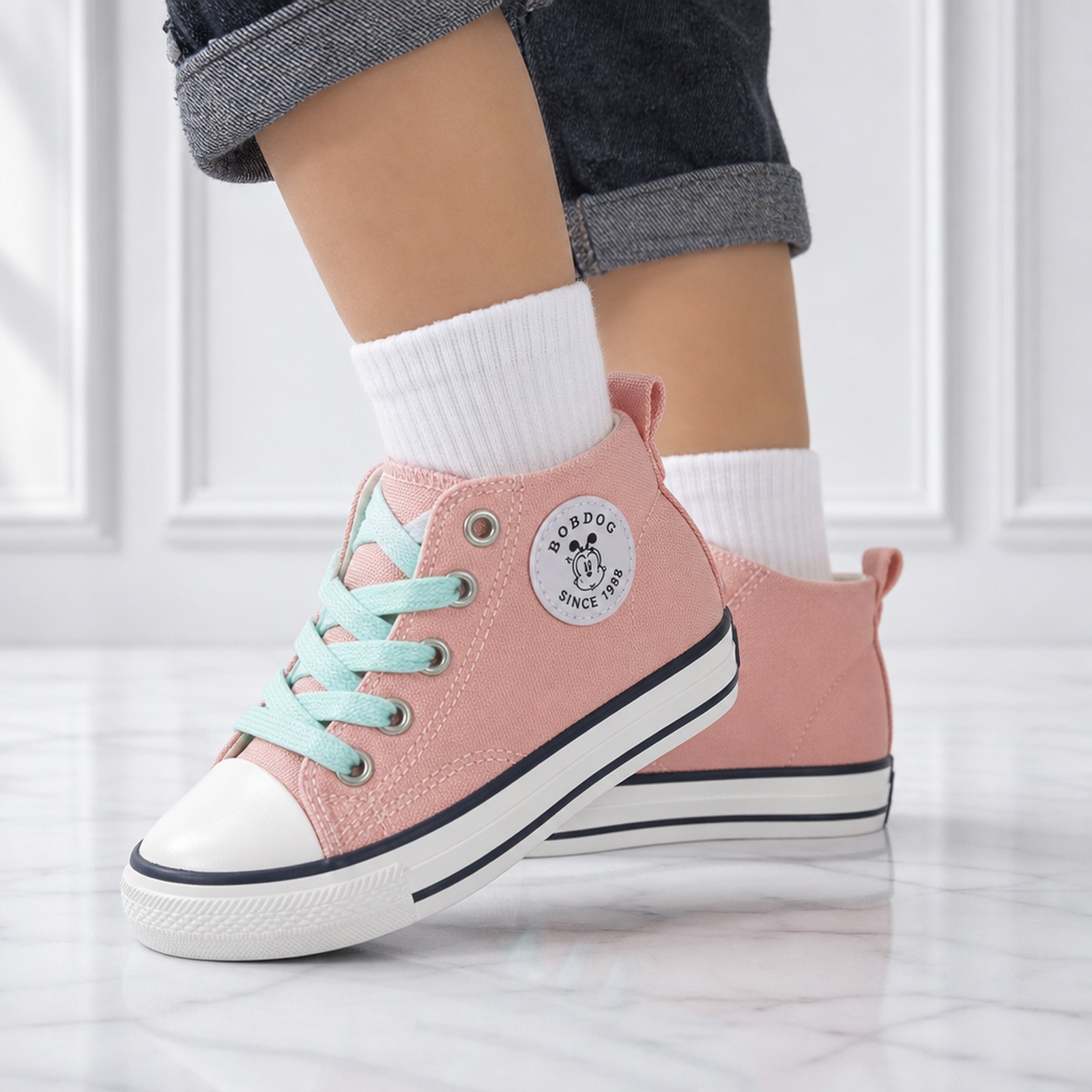 Size-27 Exotic Looking Fashion Boys Sneakers
