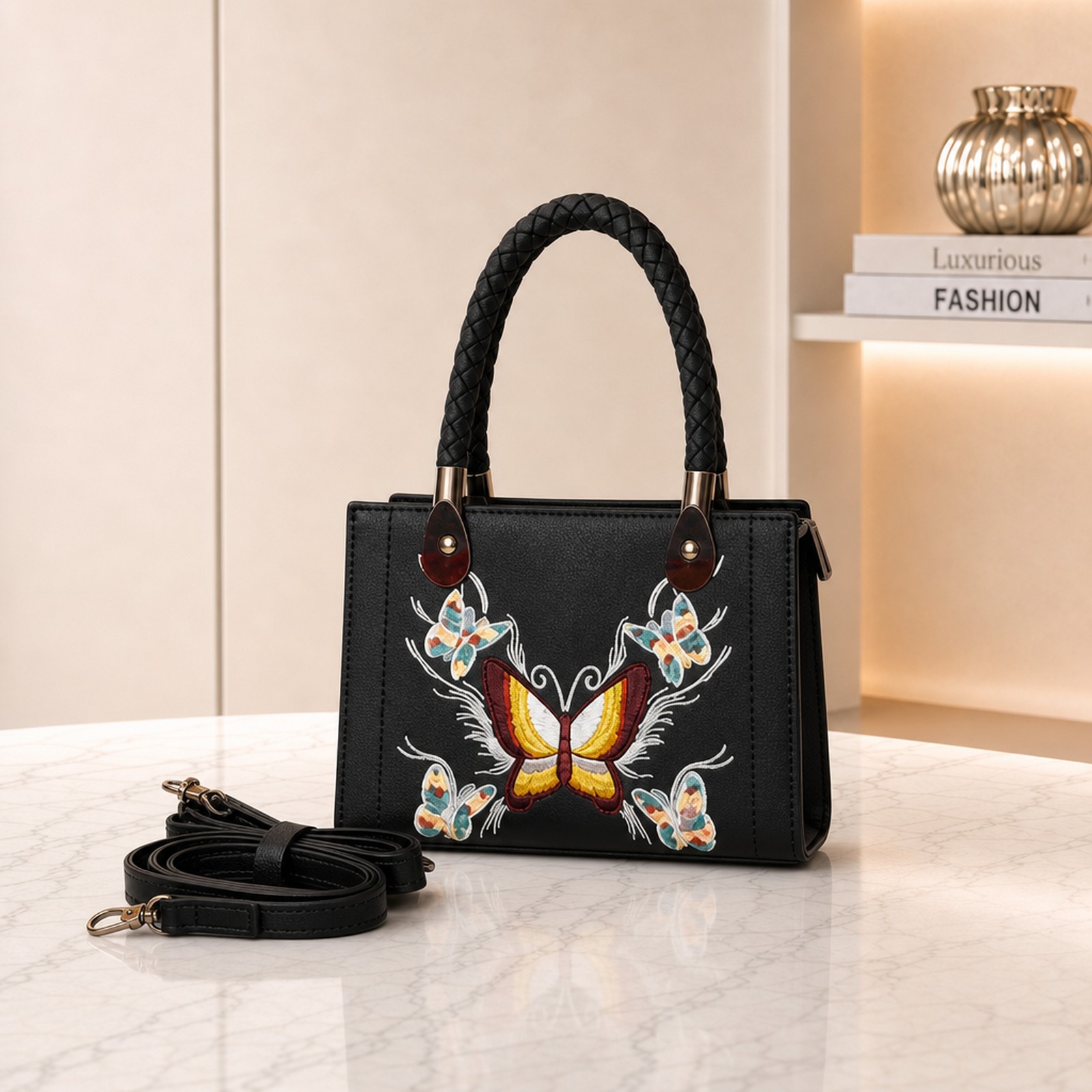 Beautiful and Elegant Women Shoulder Bag (ME)