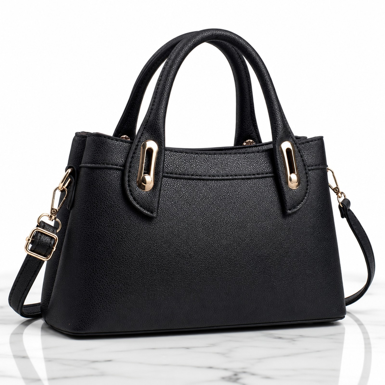 Mesdamme Women Chain Bag