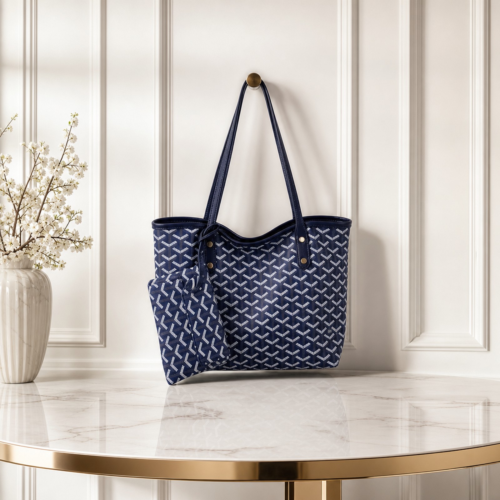 Fashionable Ladies Tote Bag