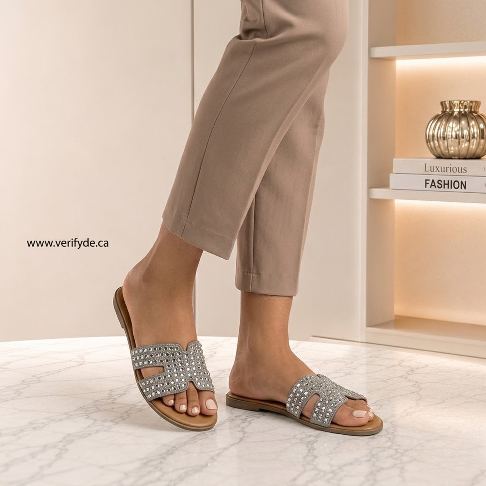 Ladies Fashion Slippers (ME)