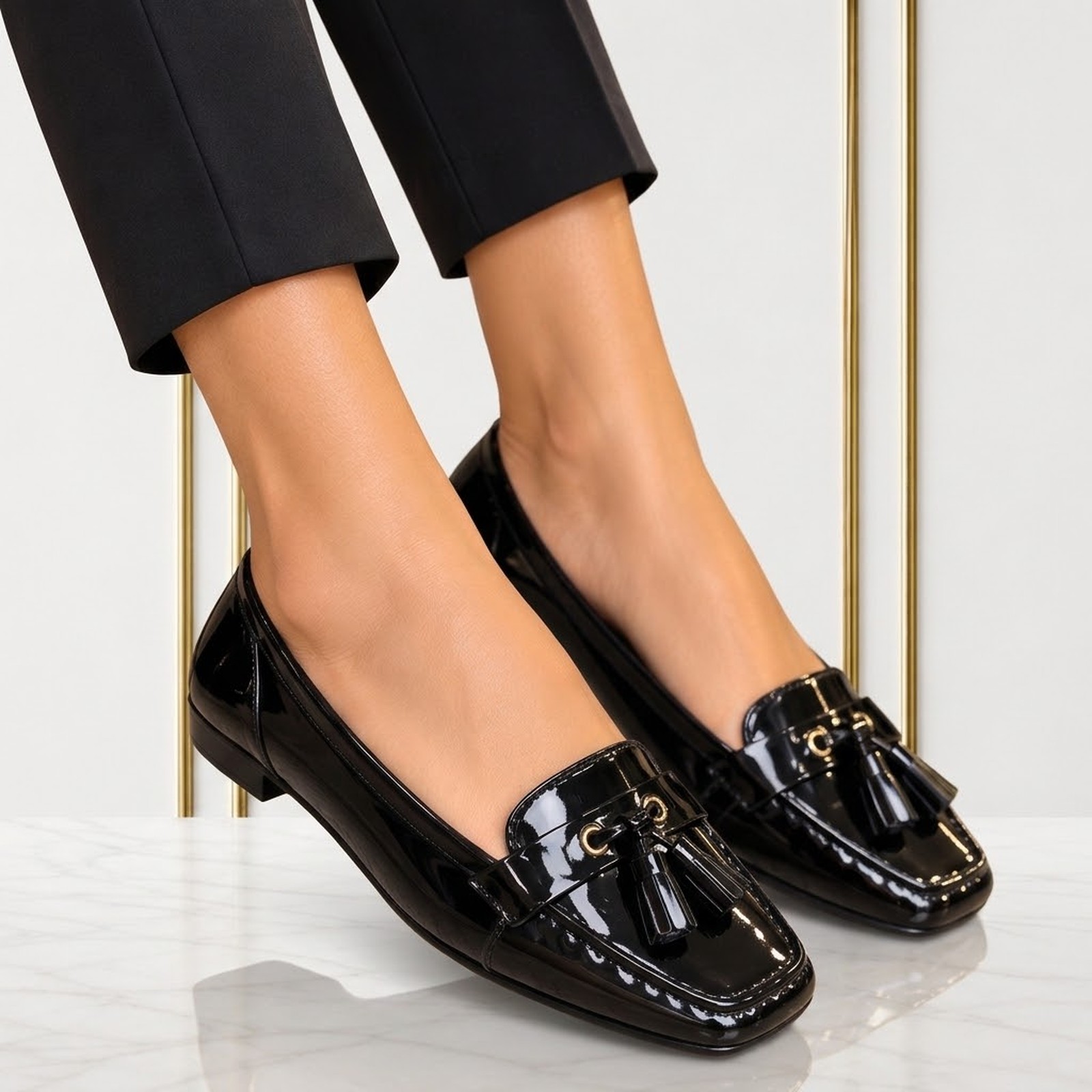 Fanciful Women Cover Shoe (CTK) - Image 2
