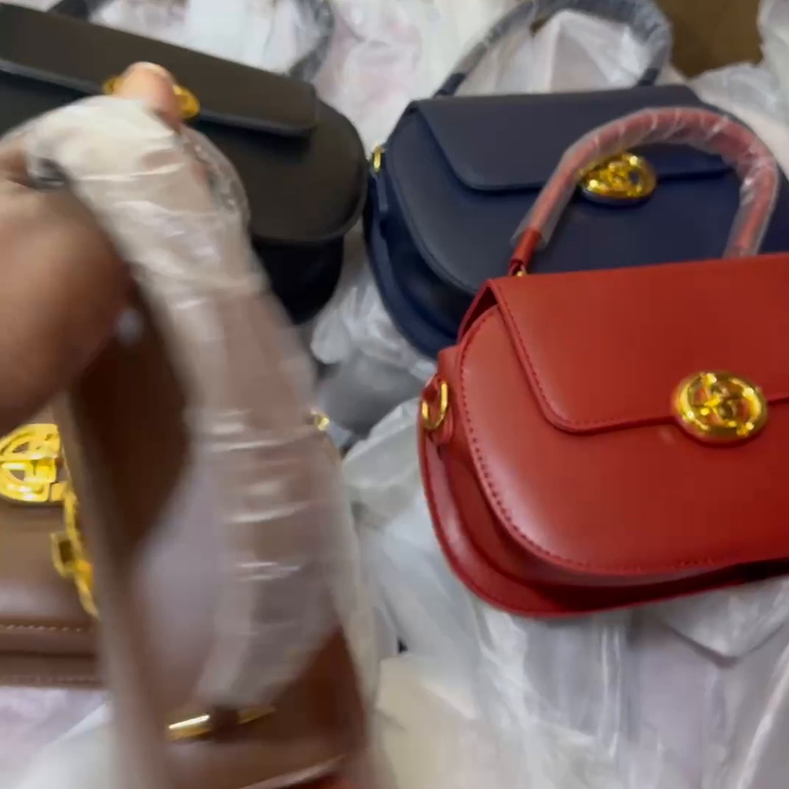 Latest Women Fashion Crossbody Bag (PM) - Image 3