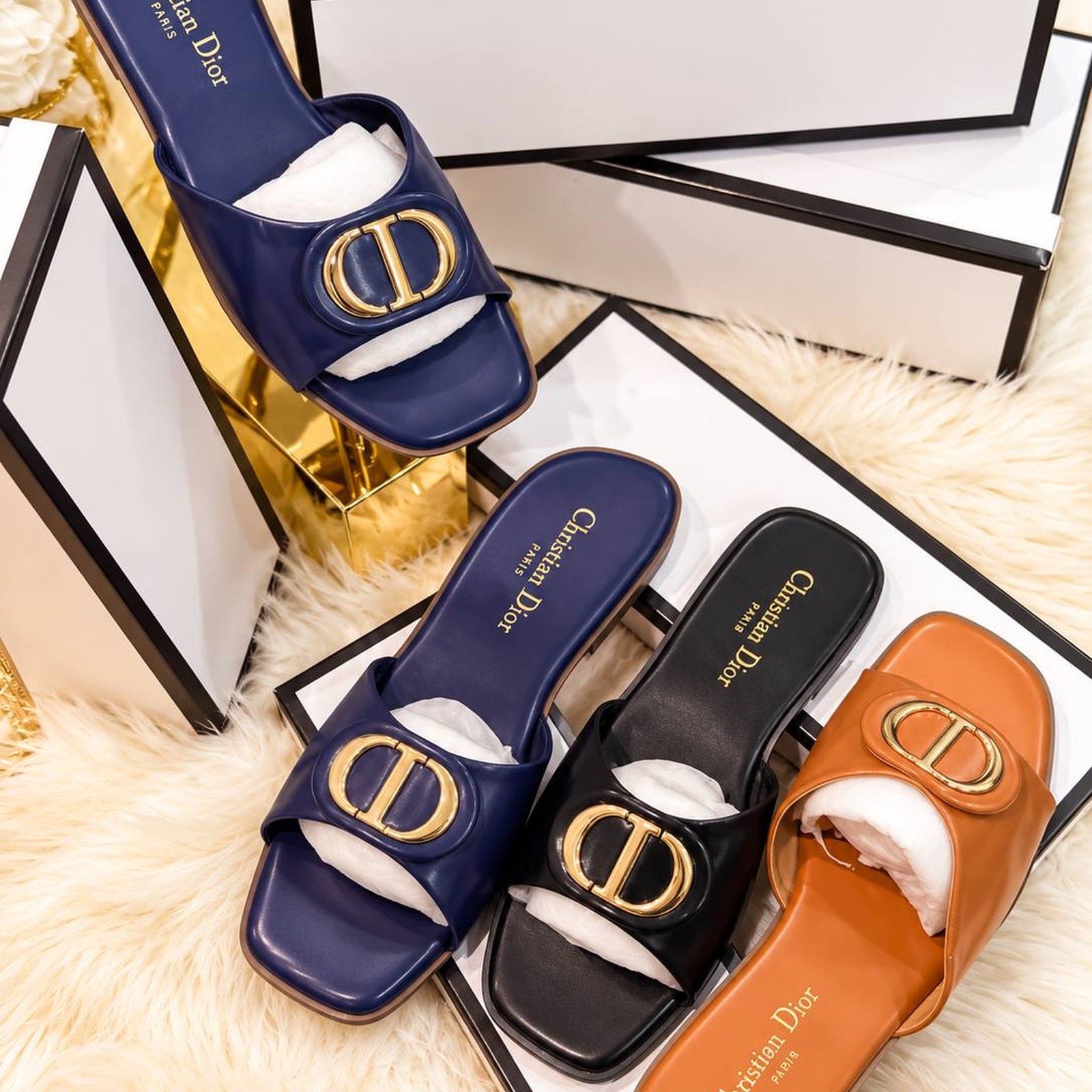 Trendy Women Fashion Slippers (PM) - Image 2