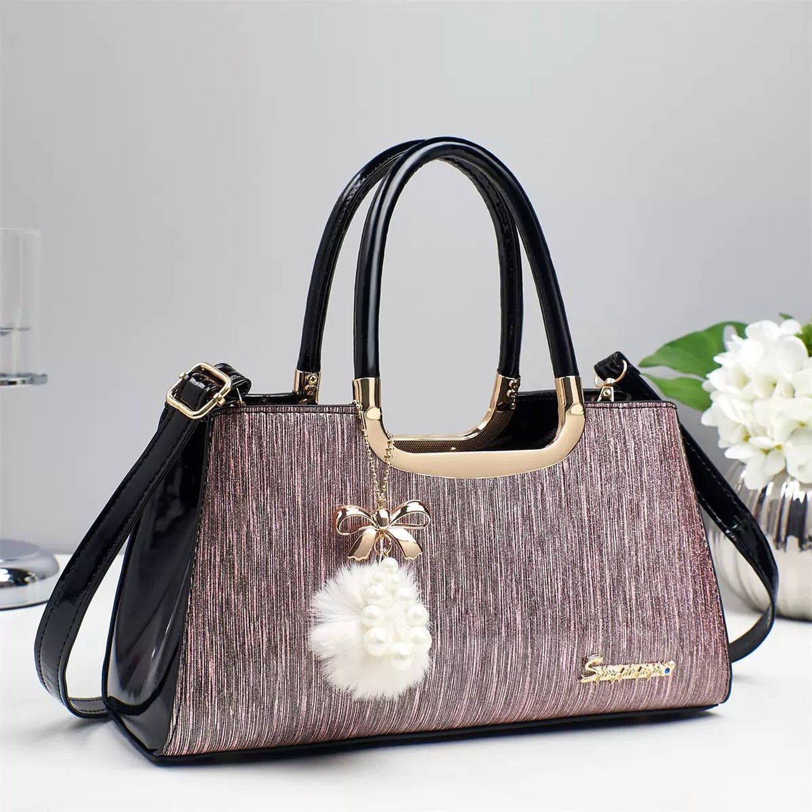 Exotic Ladies Shoulder Bag - Image 4
